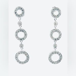 Gorgeous Vintage Bright Diamond Earrings Circles set in 10k White Gold 0.72ct